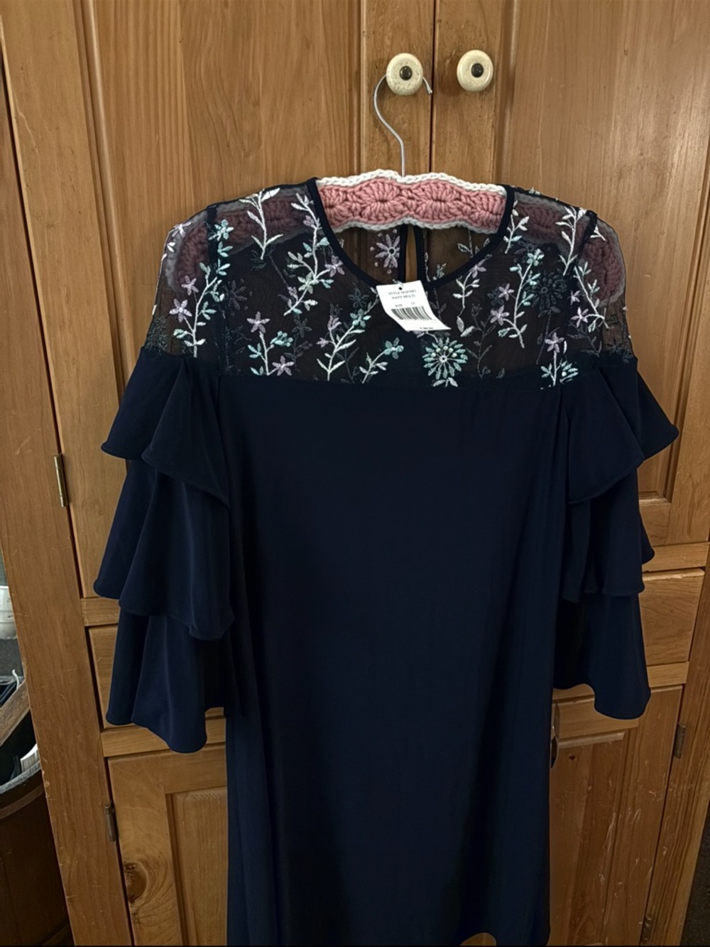 Gabby Skye Navy Blue Embroidered Floral Mesh Sheath Dress Bell Sleeve Size 12